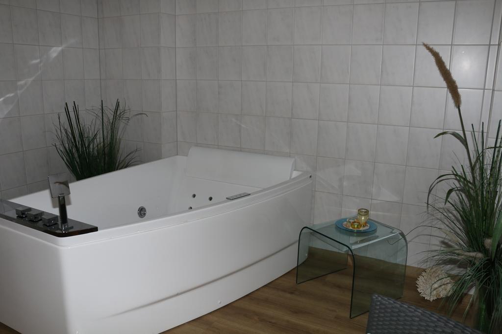 Vitalotel Roonhof บาดซัลซูเฟลน ภายนอก รูปภาพ